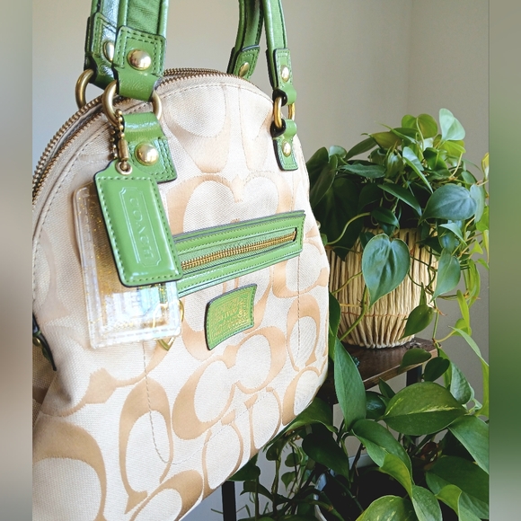 Coach Poppy Signature Fold Over Satchel 2012 - Picture 12 of 15